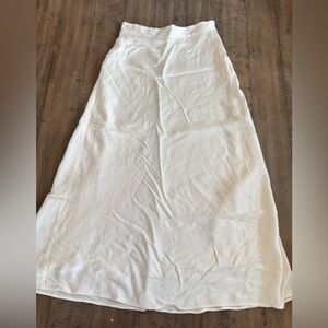 Elegant White Maxi Skirt 100% Viscoze